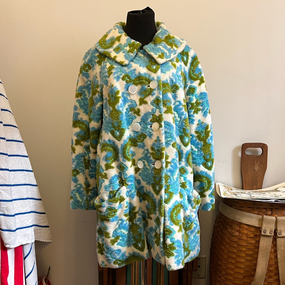 Vintage 1960’s Tapestry Swing Coat